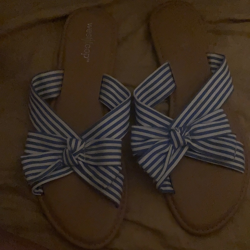 Sandal